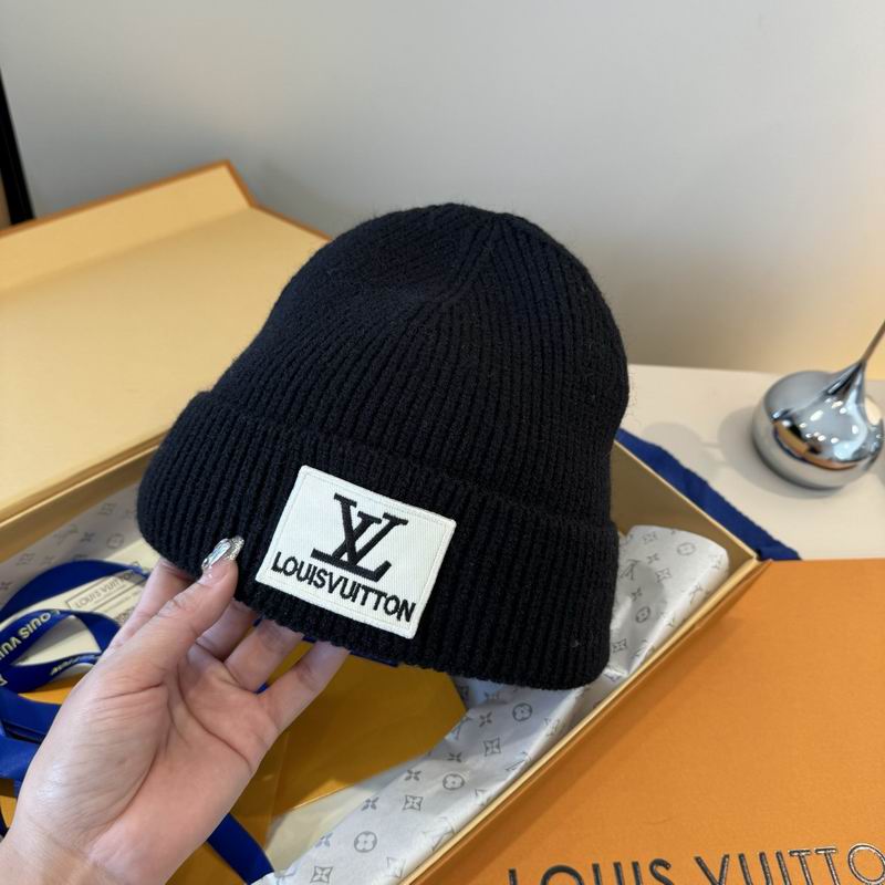 LV Hat dx (111)