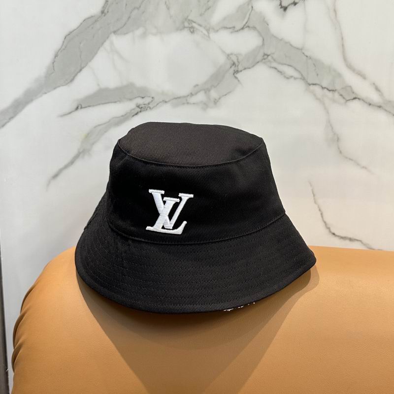 LV Hat dx (111)