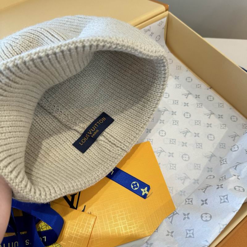 LV Hat dx (117)