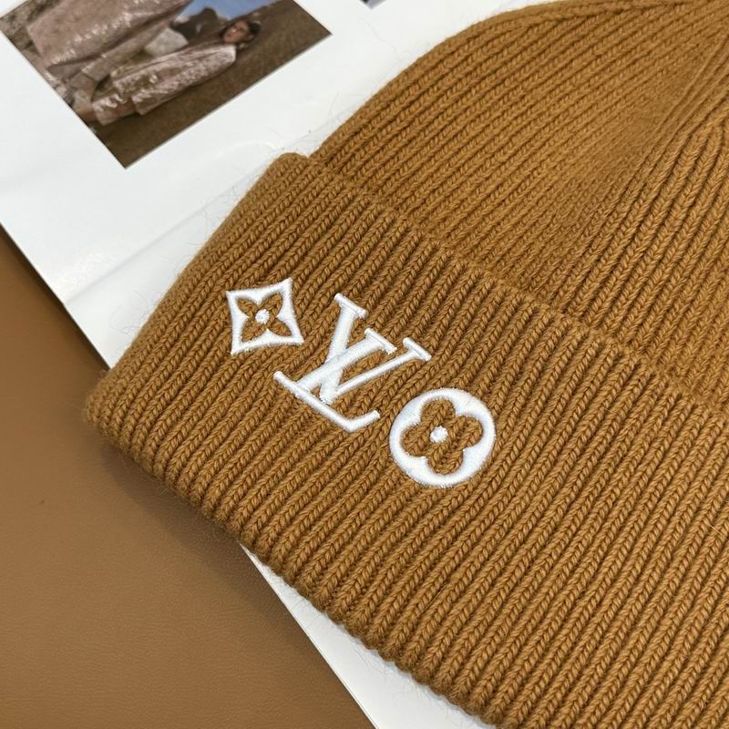 LV Hat dx (1208)