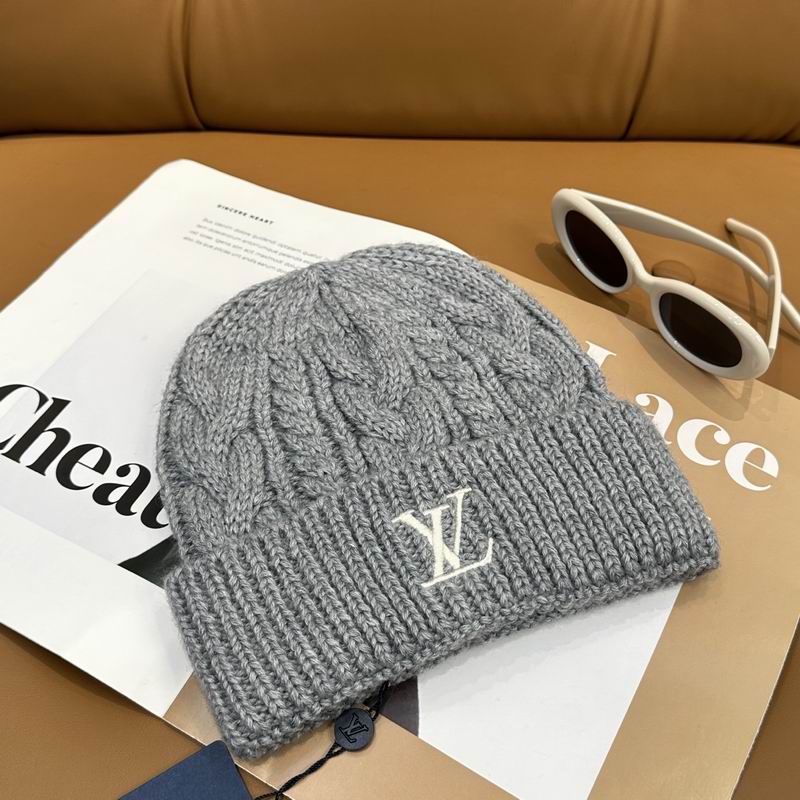 LV Hat dx (225)
