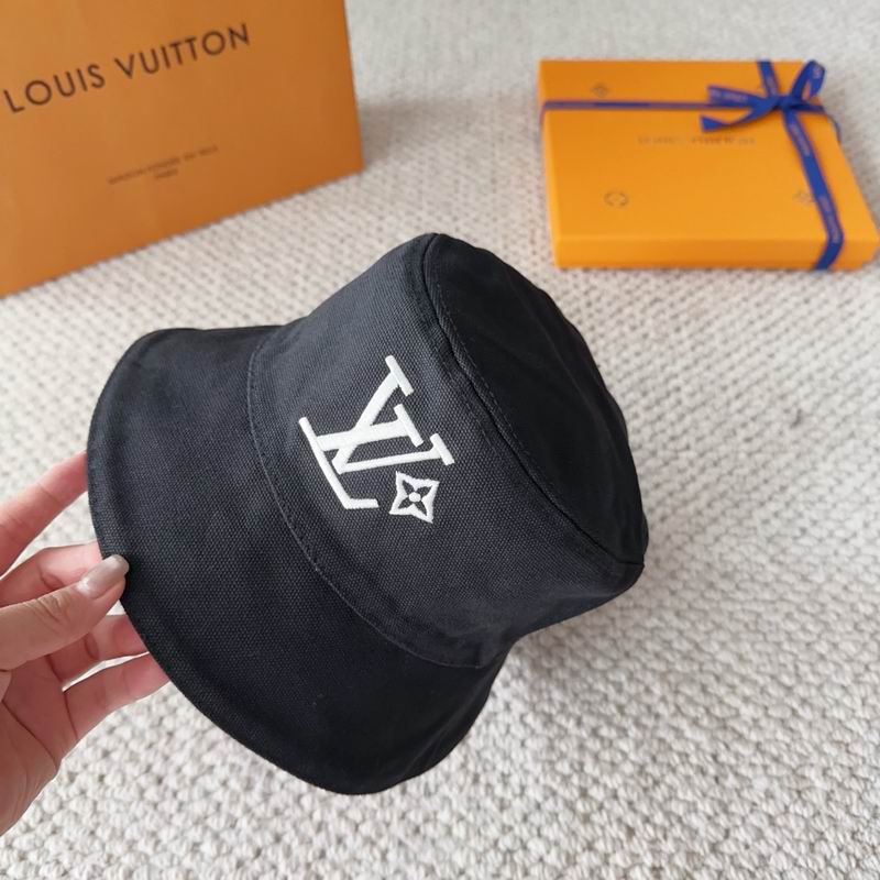 LV Hat dx (228)