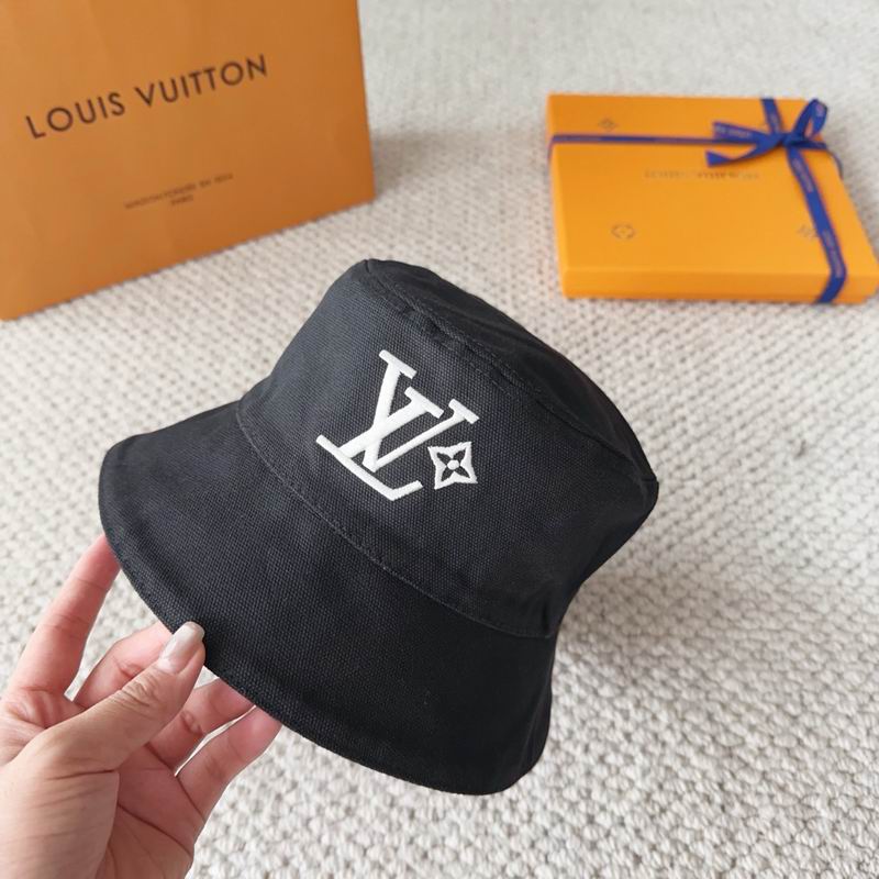 LV Hat dx (229)