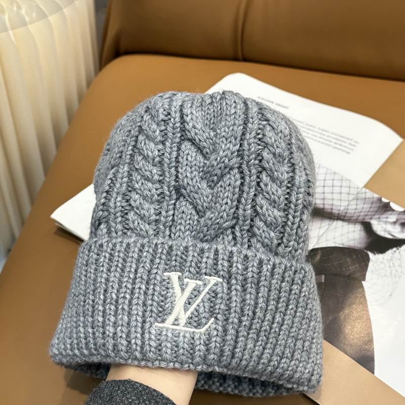 LV Hat dx (230)