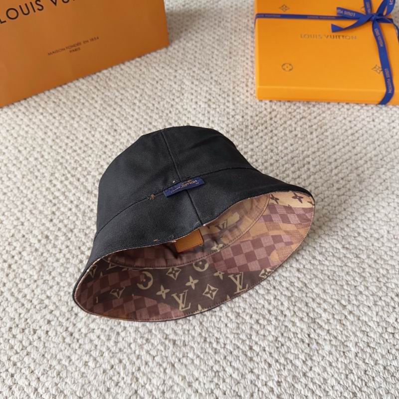 LV Hat dx (238)