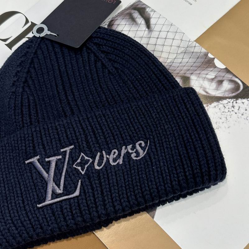 LV Hat dx (520)