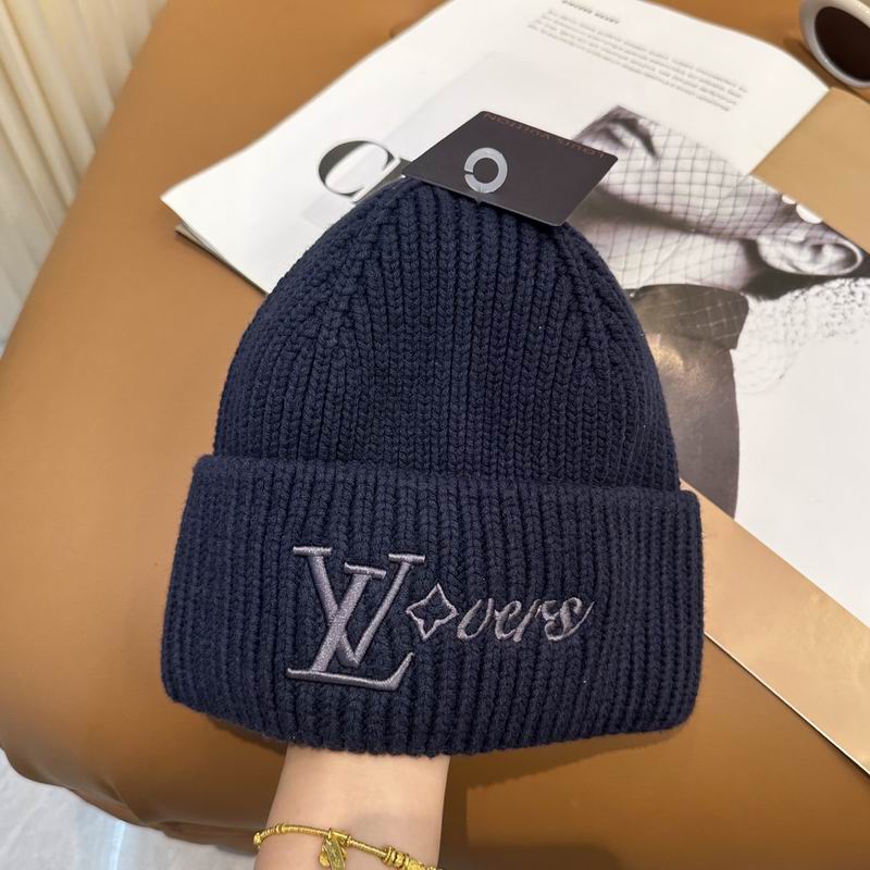 LV Hat dx (523)