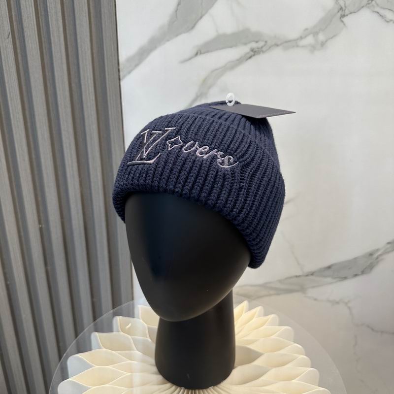 LV Hat dx (524)