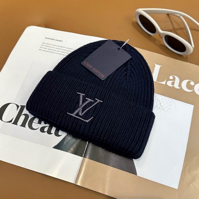 LV Hat dx (574)
