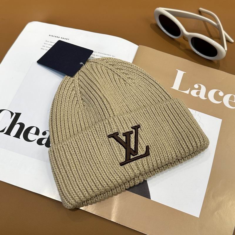 LV Hat dx (582)