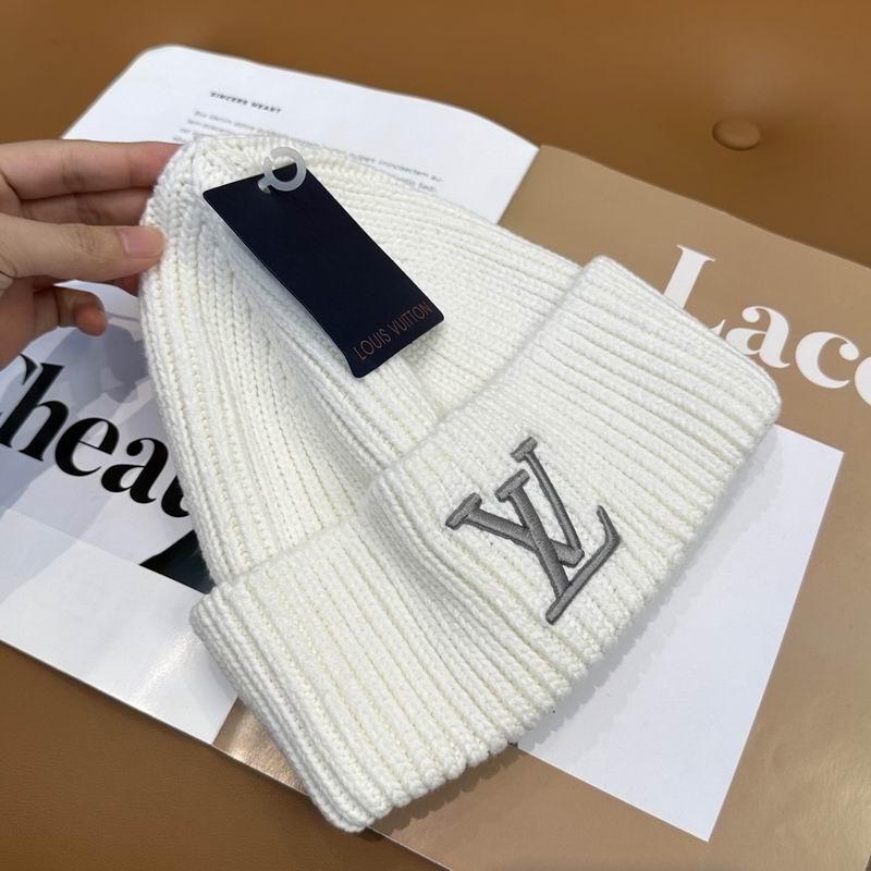 LV Hat dx (590)