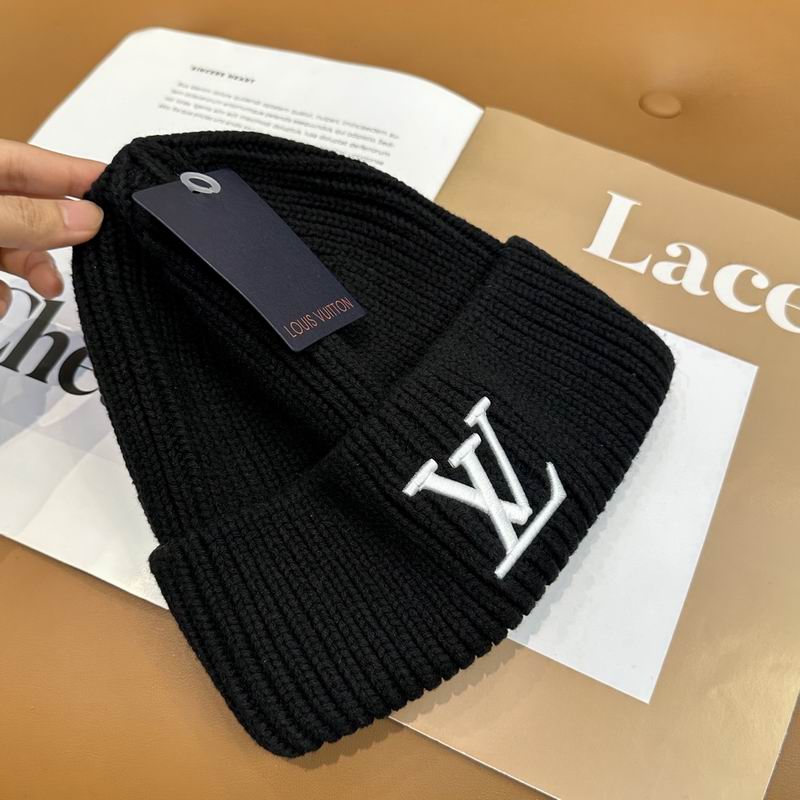 LV Hat dx (599)
