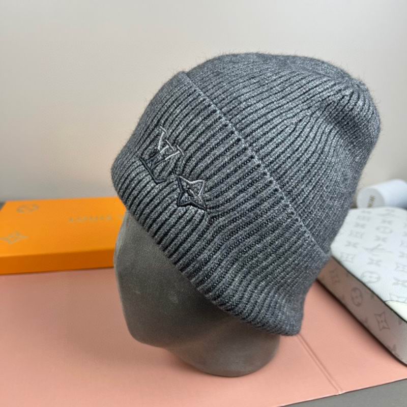 LV Hat dx (827)