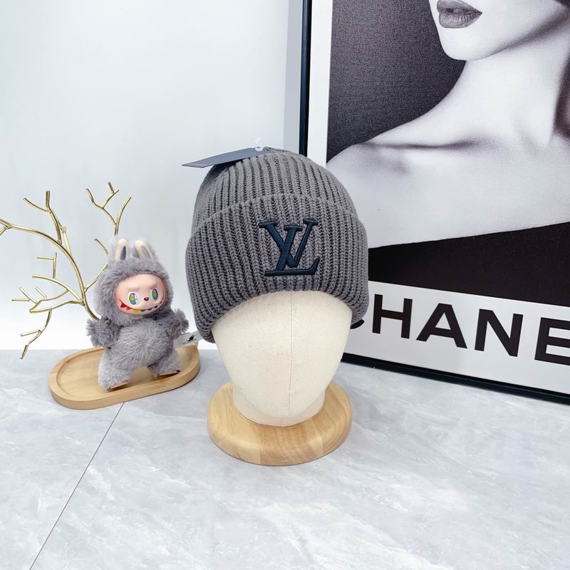 LV Hat dx (865)