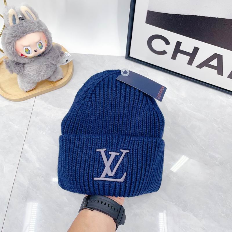 LV Hat dx (879)