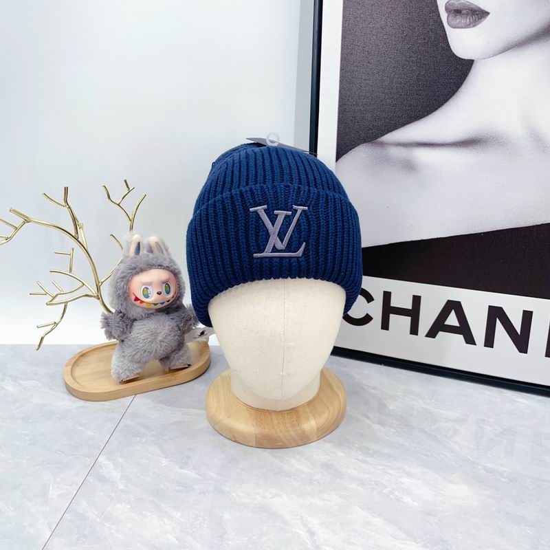LV Hat dx (883)