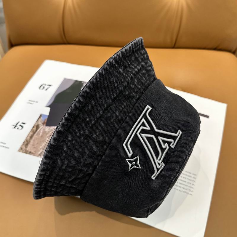 LV Hat dx (94)