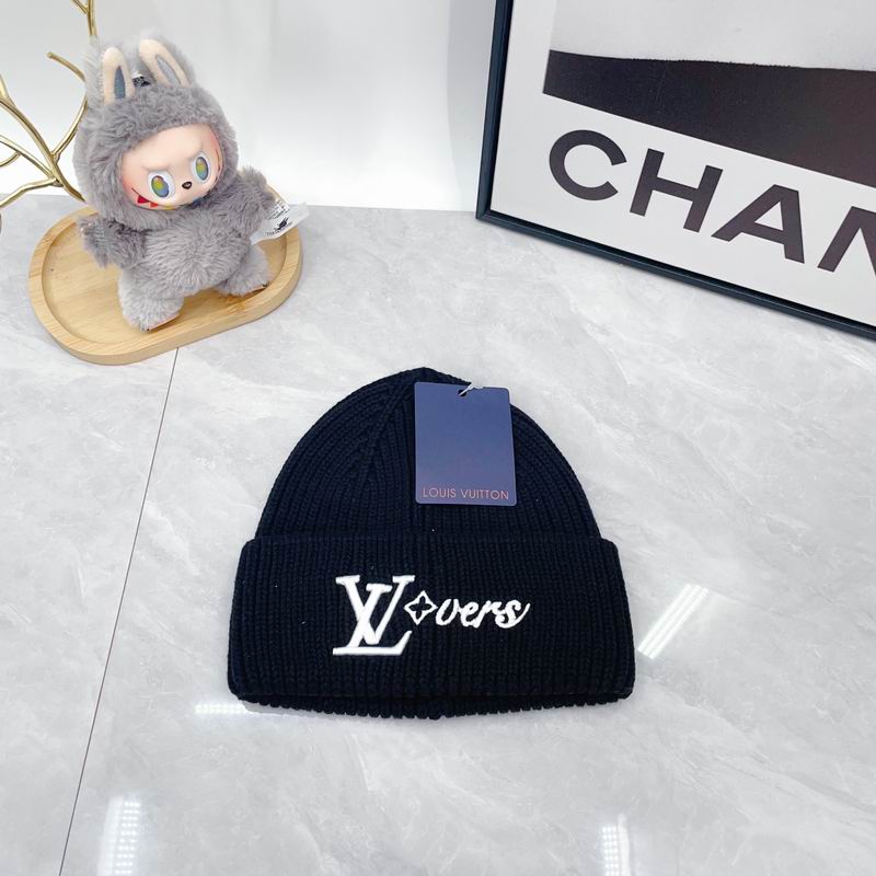 LV Hat dx (962)
