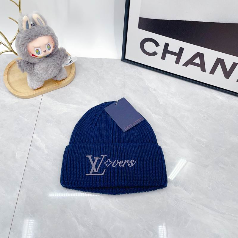LV Hat dx (980)