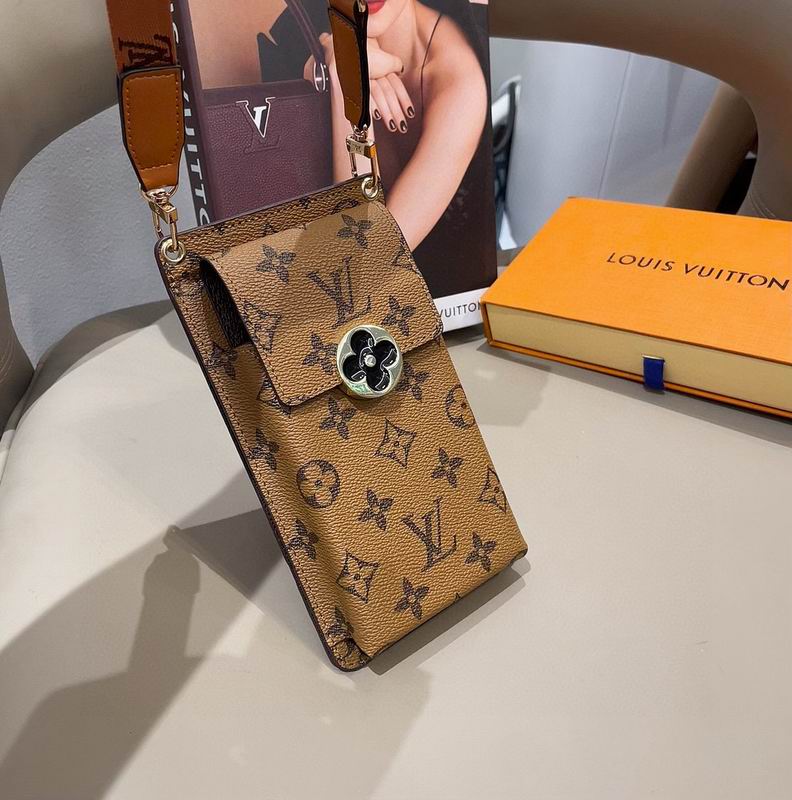 LV Phone bag 05 (10)