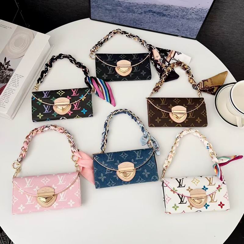 LV Phone bag 15 (4)