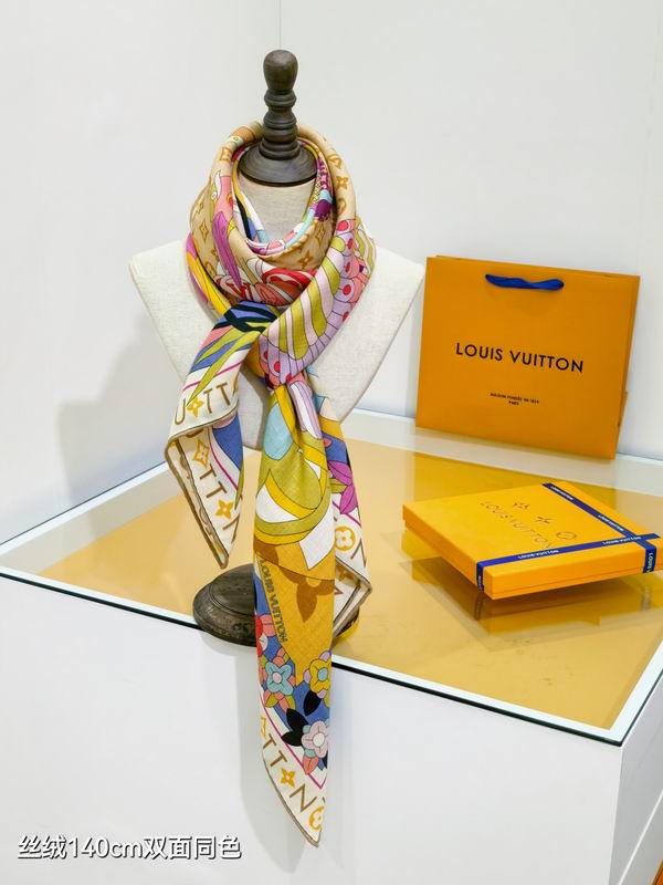 LV Scarf 140X140cm 70%羊绒30%真丝 E03 (10)