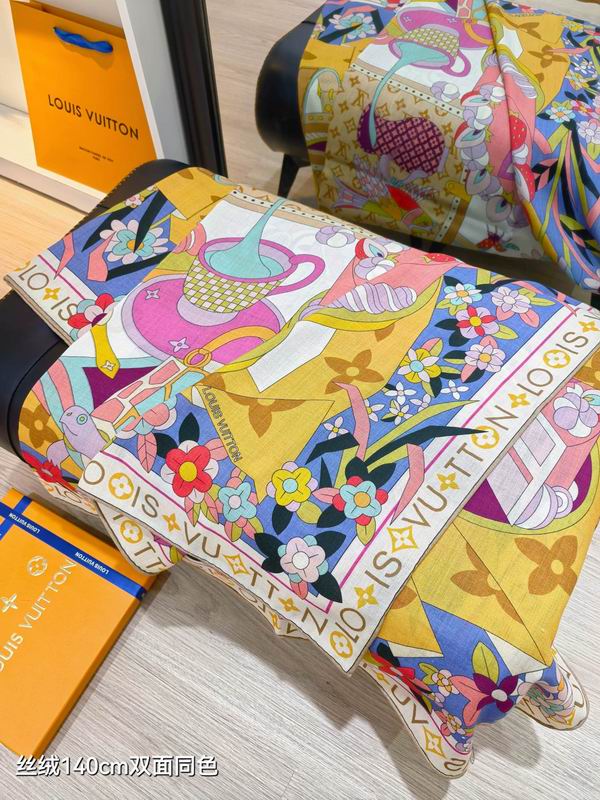 LV Scarf 140X140cm 70%羊绒30%真丝 E03 (13)