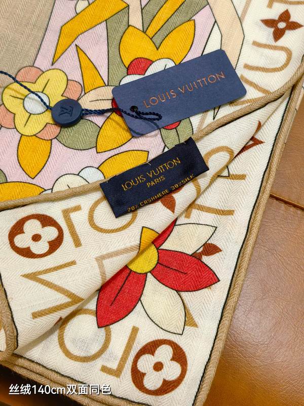 LV Scarf 140X140cm 70%羊绒30%真丝 E03 (4)