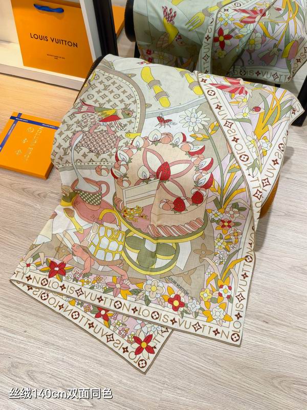 LV Scarf 140X140cm 70%羊绒30%真丝 E03 (6)