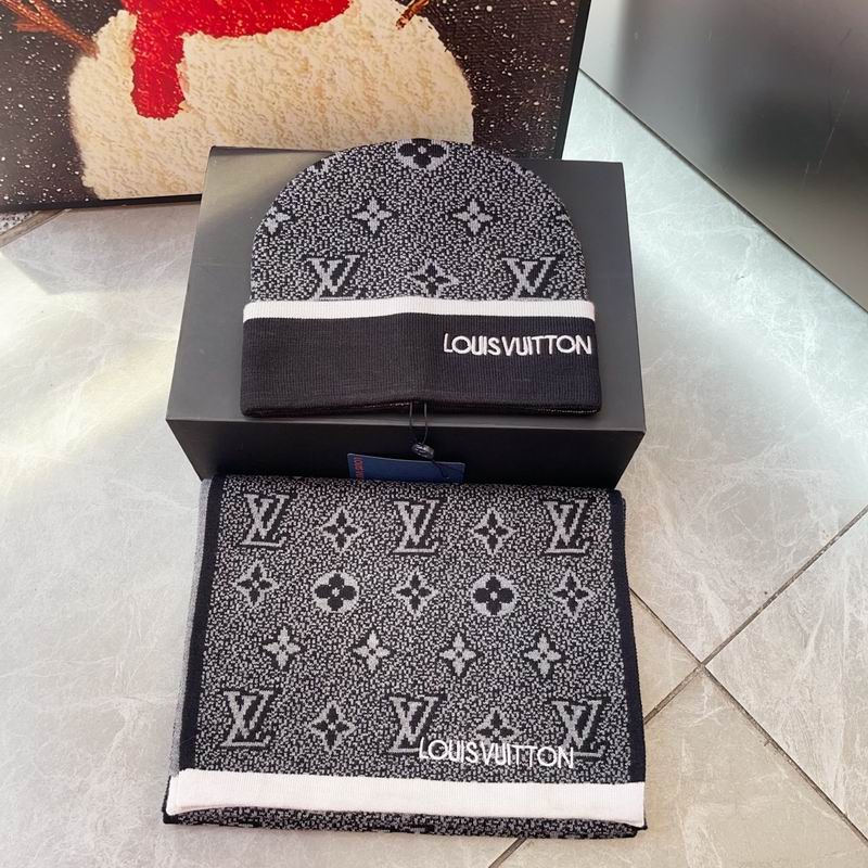 LV Scarf Hat (12)