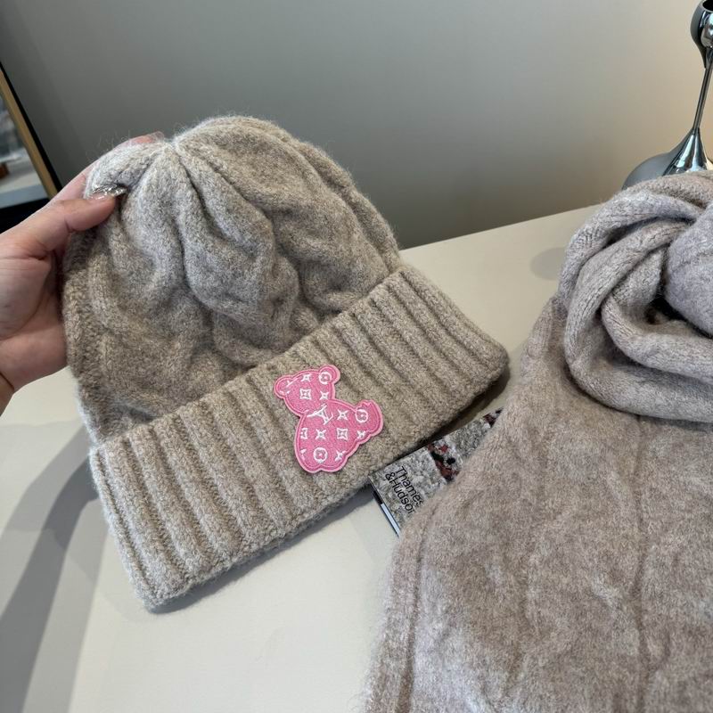 LV Scarf Hat (15)