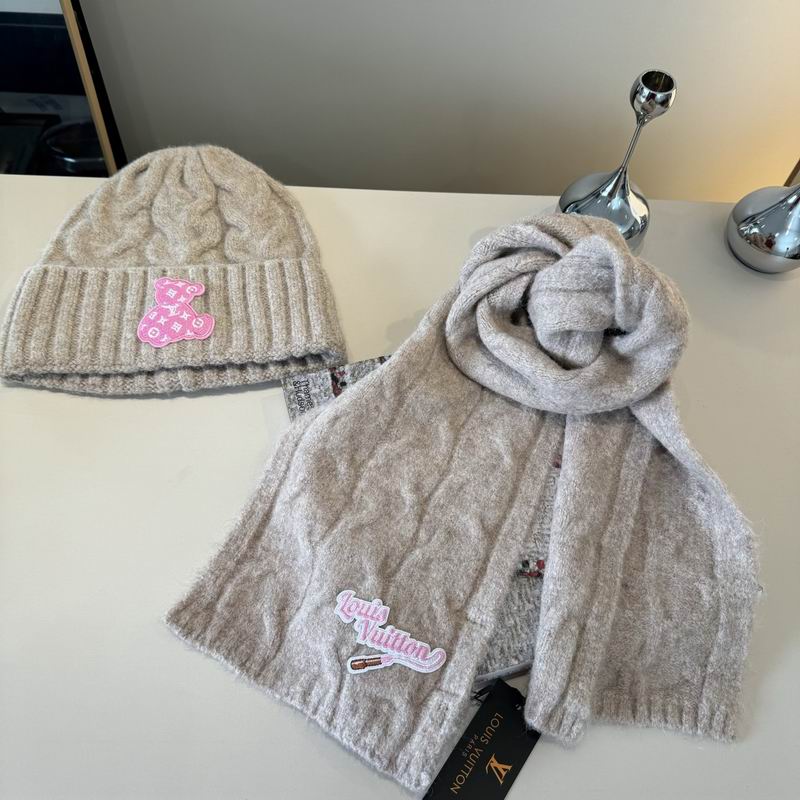 LV Scarf Hat (19)