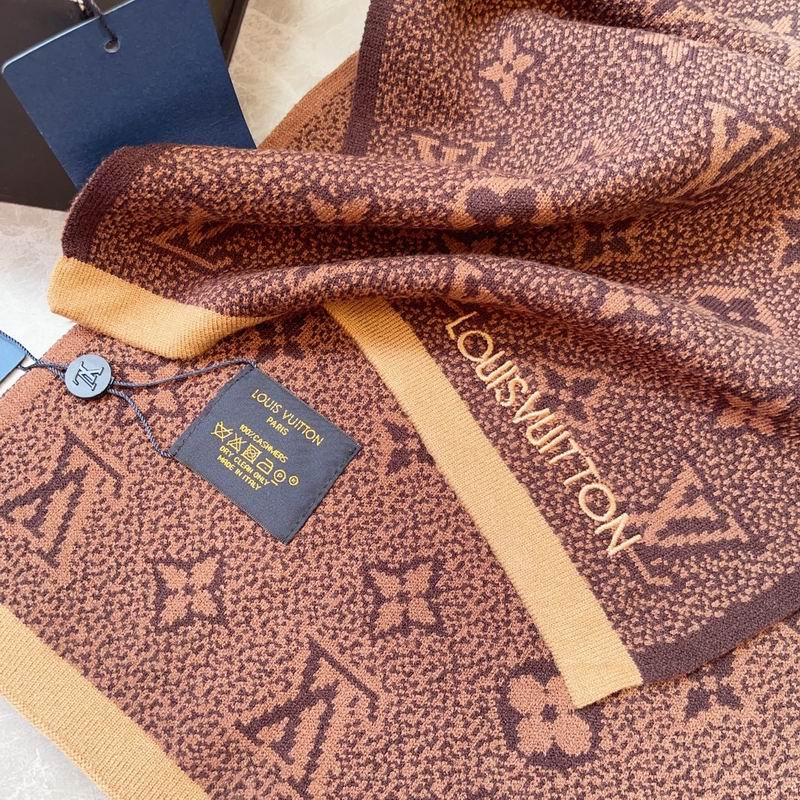 LV Scarf Hat (21)