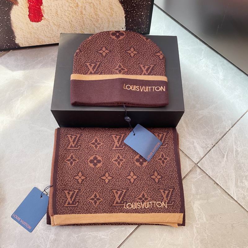 LV Scarf Hat (25)