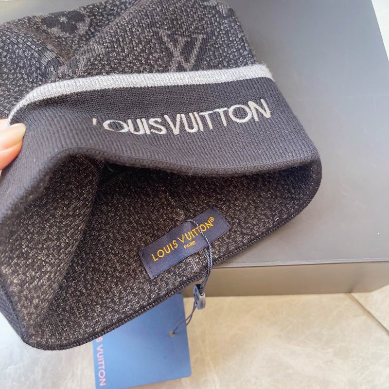 LV Scarf Hat (34)
