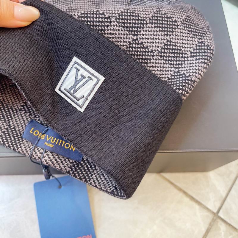 LV Scarf Hat (63)