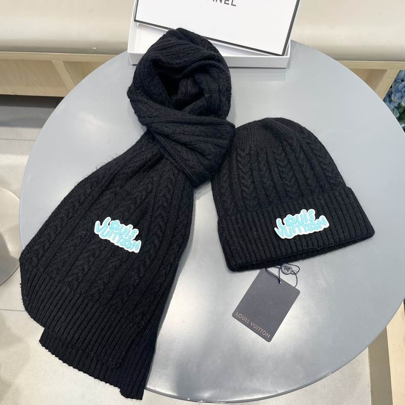 LV Scarf Hat (94)