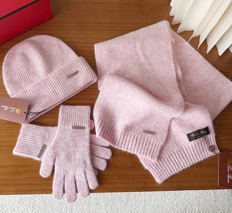 LV Scarf Hat Gloves (23)