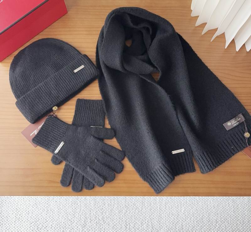 LV Scarf Hat Gloves (51)