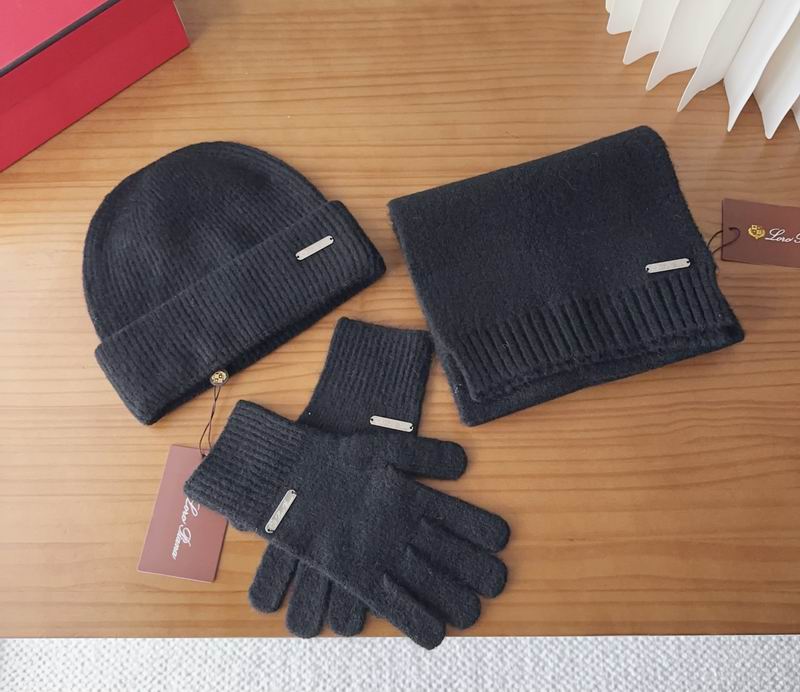 LV Scarf Hat Gloves (54)