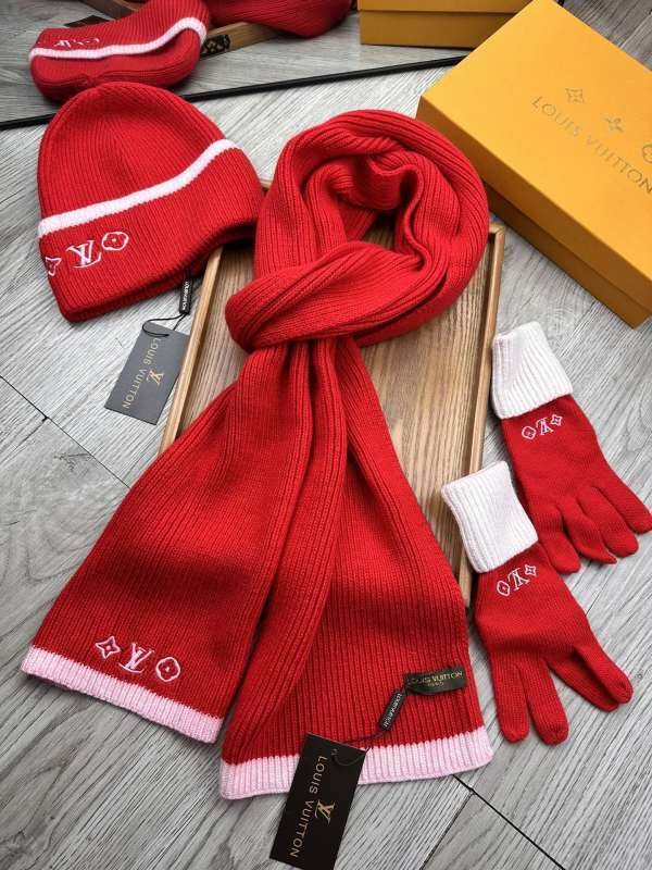 LV Scarf Hat Gloves hm (18)