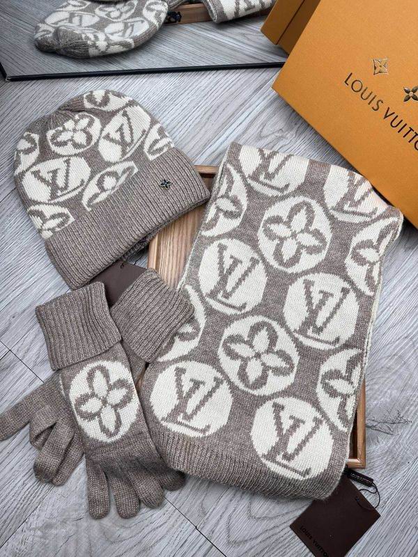 LV Scarf Hat Gloves hm (22)