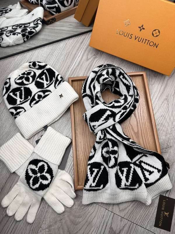 LV Scarf Hat Gloves hm (25)