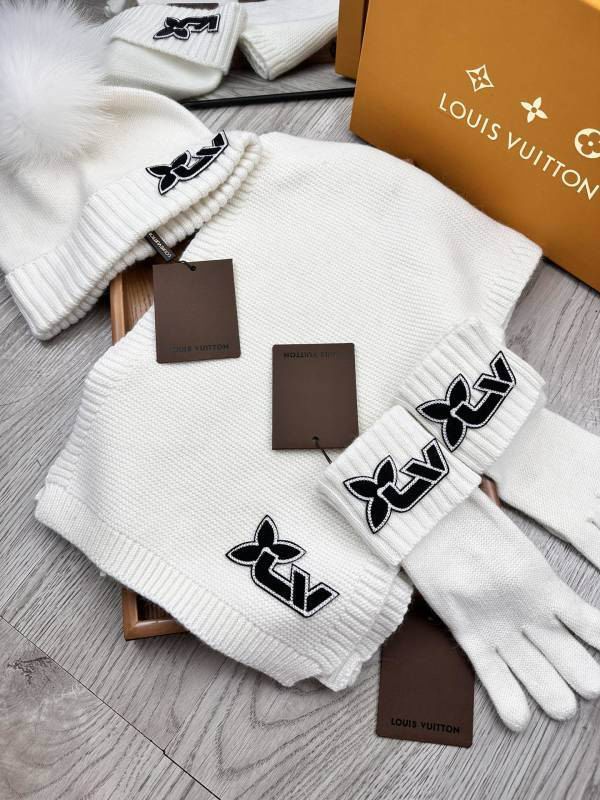 LV Scarf Hat Gloves hm (43)