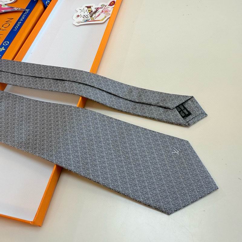 LV Tie hm (14)