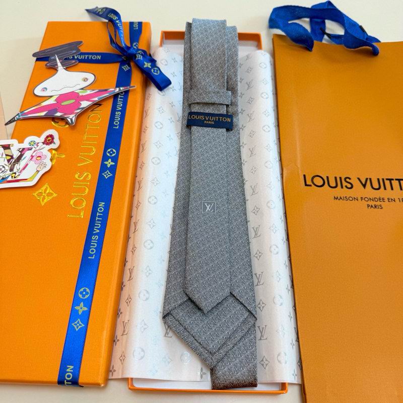 LV Tie hm (15)