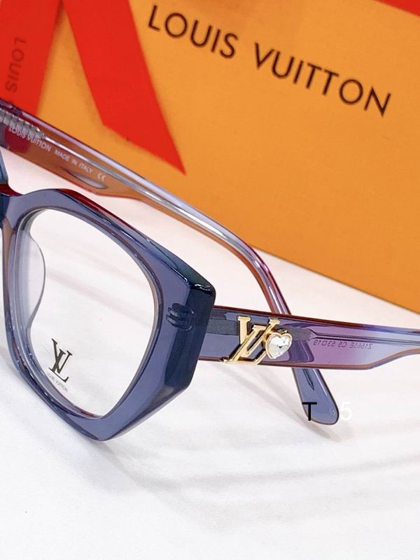 LV Z1566E 53 20-145 D 09