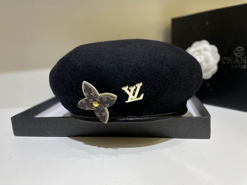 LV beret dx (112)