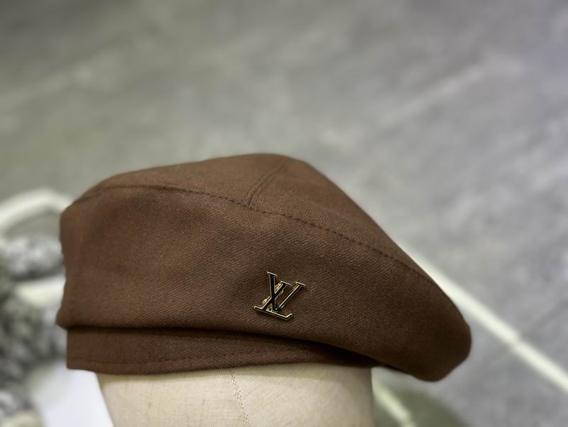 LV beret dx (196)