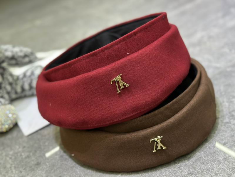 LV beret dx (201)